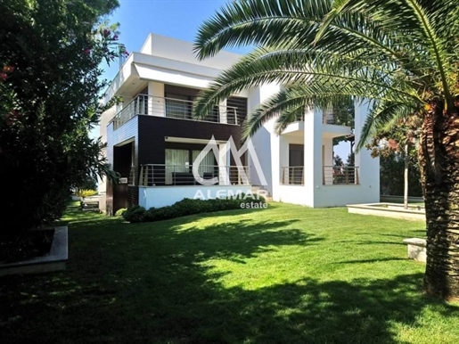 Villa, 360 m², à vendre