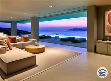 Luxury Villa in Ios