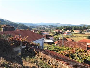 Traditional house located in the green heart of north Portugal