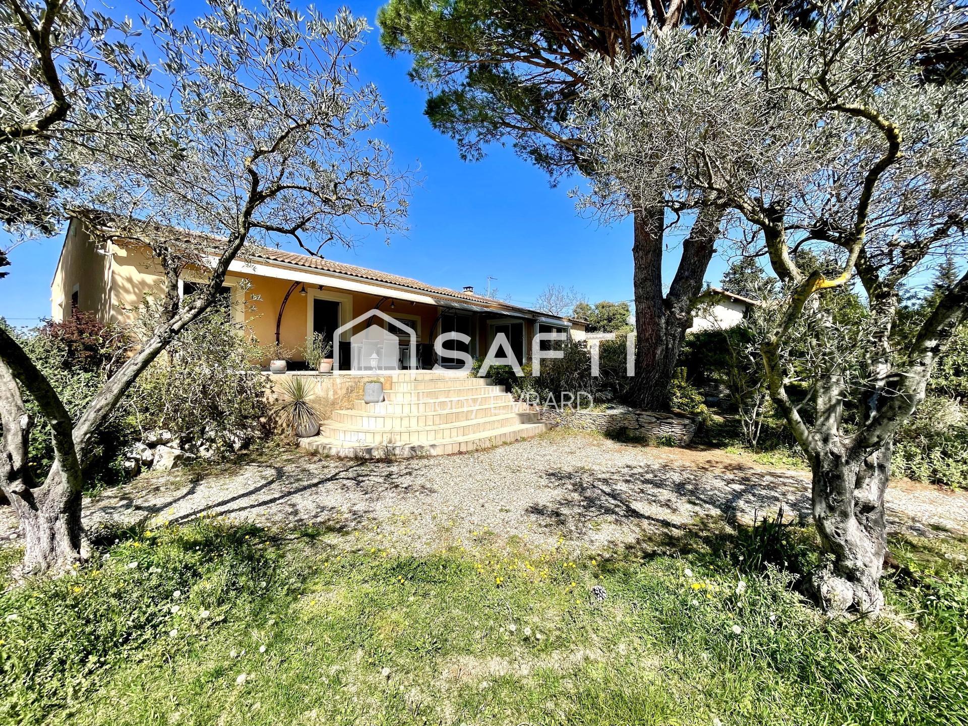 Purchase: Luxury property (84700)