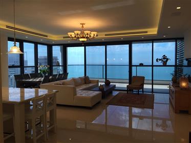 Mini Penthouse 160qm !! Dream Luxury Apartment