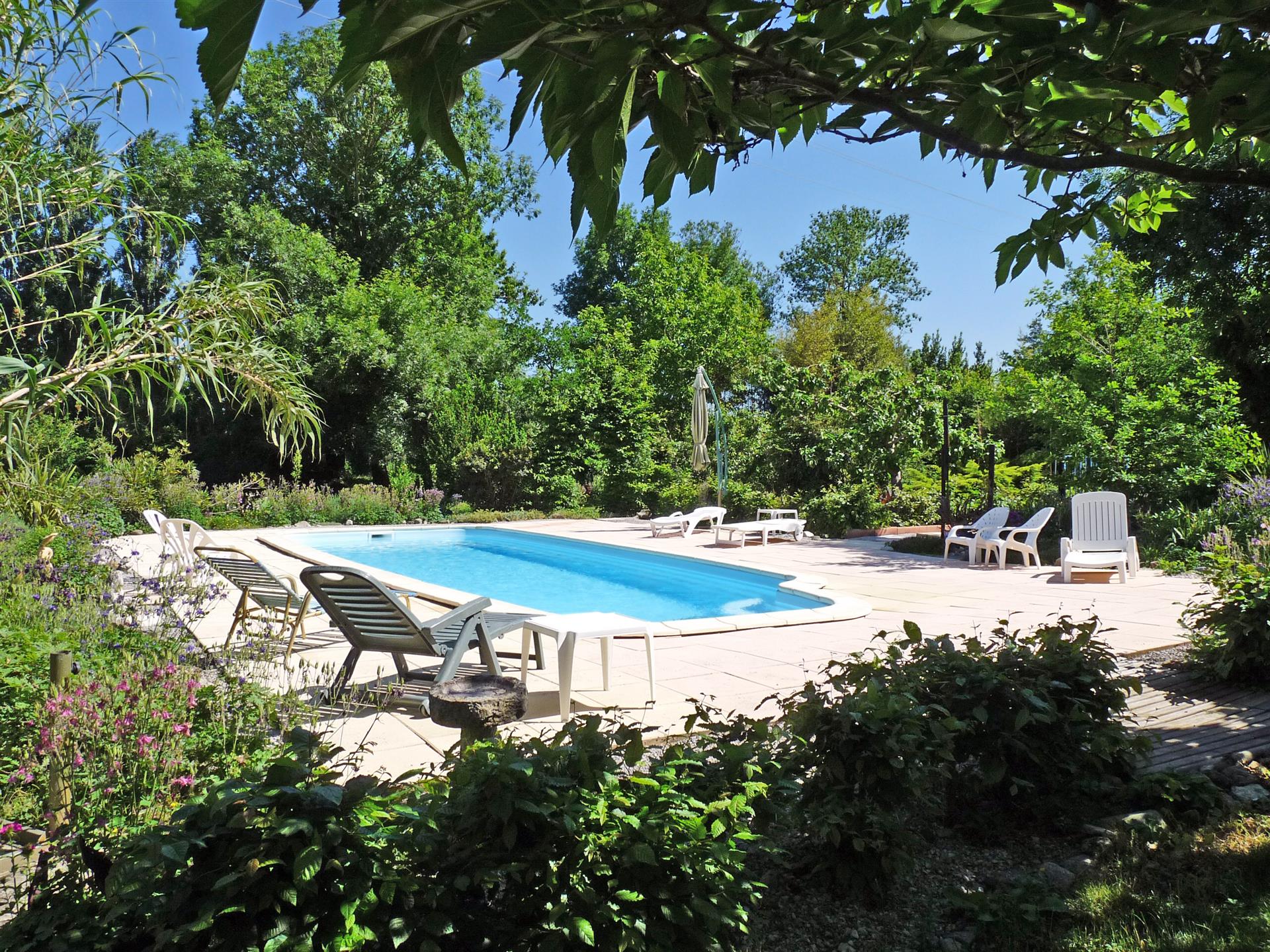 Adorável Personagem Família Stone Farm-House & Three Holiday Houses (gites) com Piscina Aquecida em