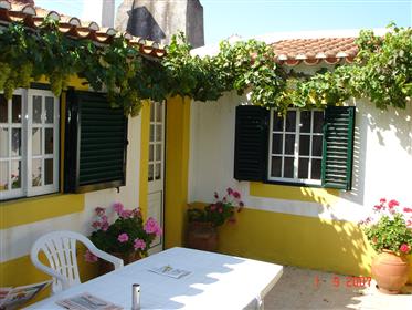 Rural, split level house with land, 1 hour from Lisbon
