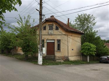 Hus på landet nära vratsa,Bulgarien