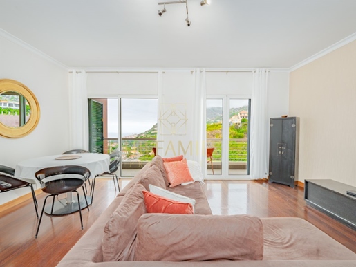 Apartment 2 Bedrooms Sale Câmara de Lobos