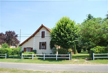 Селска къща 