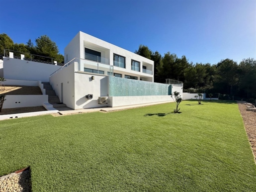 Villa moderne à vendre à Javea