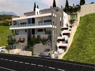 New 6Br, 3.5Bt Townhouse, built on 400Sqm Lot