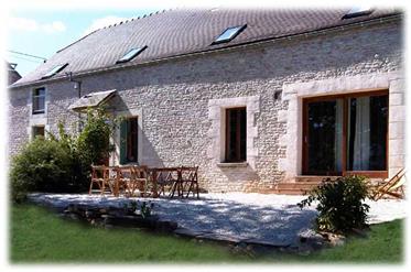 Large charming house / cottage in Burgundy to discover absolutely