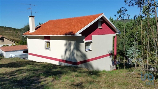 Maison de village T3 à Viana do Castelo de 88,00 m²