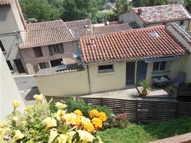 Dorfhaus in der Nähe von Carcassonne 