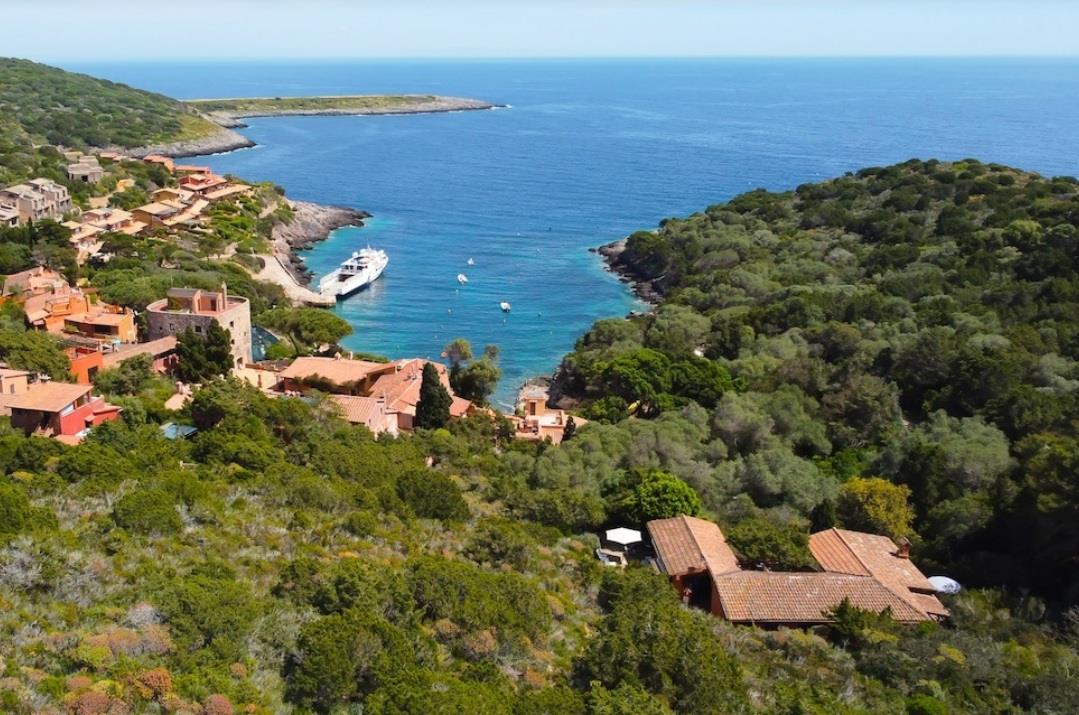 Giannutri Island