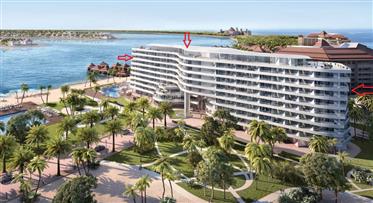 Apartamento con vistas completas al mar + playa privada