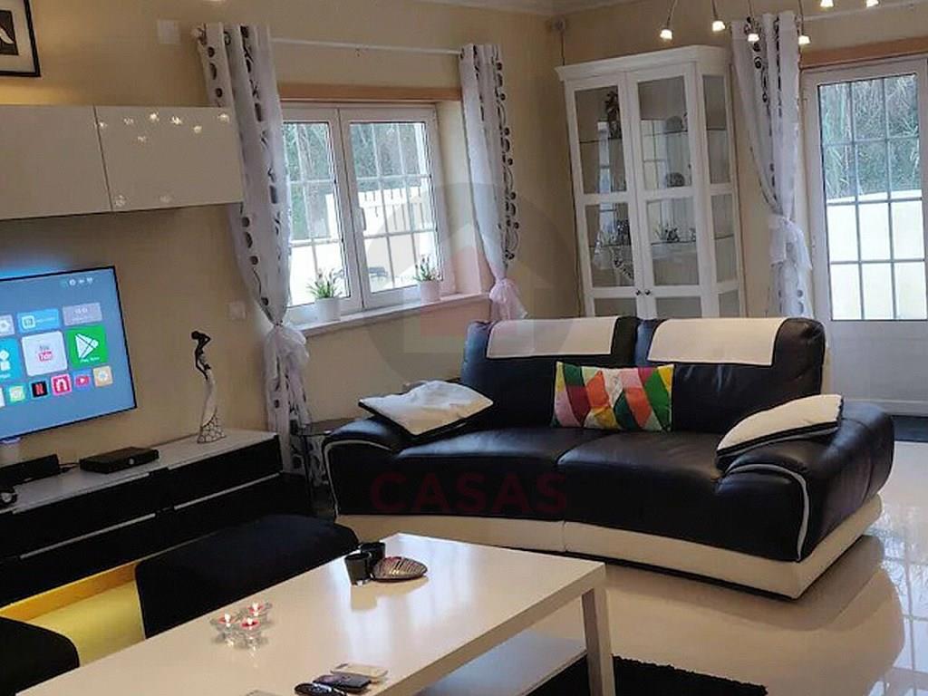 Detached villa with 5 bedroom and private pool
