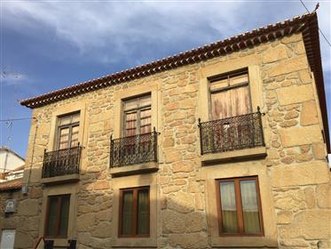Stone house 986m2  exceptional project/investment 