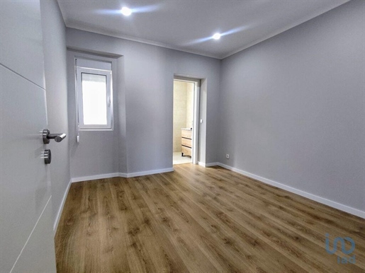 Appartement met 2 Kamers in Setúbal met 65,00 m²