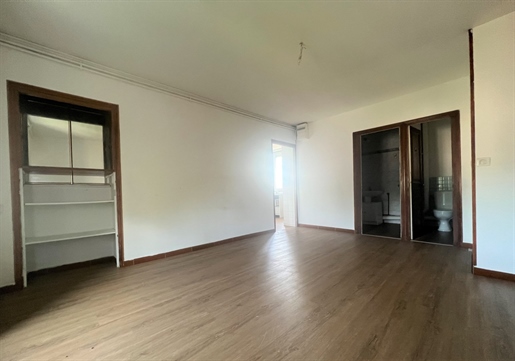 Exclusive Chagny Large Apartment with Garage