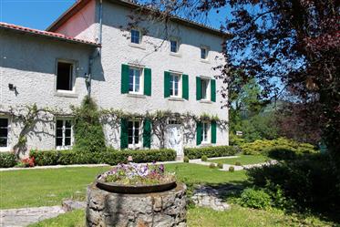 Charming house with swimming pool in Auvergne