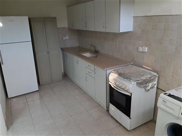 Spacious, bright and quiet apartment, renovated, in Beersheba 