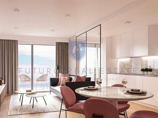 Excellent Apartment T3 Penthouse, Sea View, Camara De Lobos