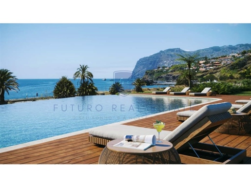 Apartamento 4 Quartos | Vista Panorâmica sobre o Mar | Funchal
