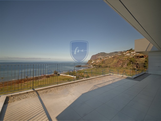 Apartamento Com 3 Suites | Estrada Monumental | Funchal