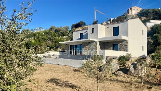 Dpt Corse (20), à vendre Lumio maison P6 de 205 m² vue mer sur terrain de 1800 m²