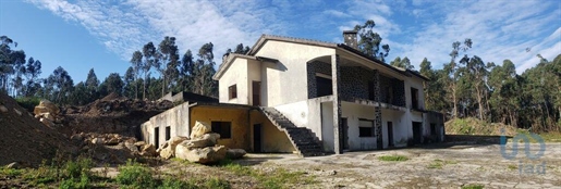 House with 3 Rooms in Braga with 530,00 m²
