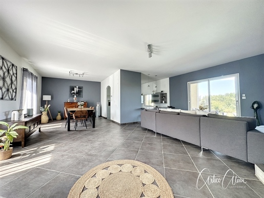 Dpt Haute Garonne (31), à vendre maison P5 de 140 m² - Terrain de 2 500,00 m² - Plain pied