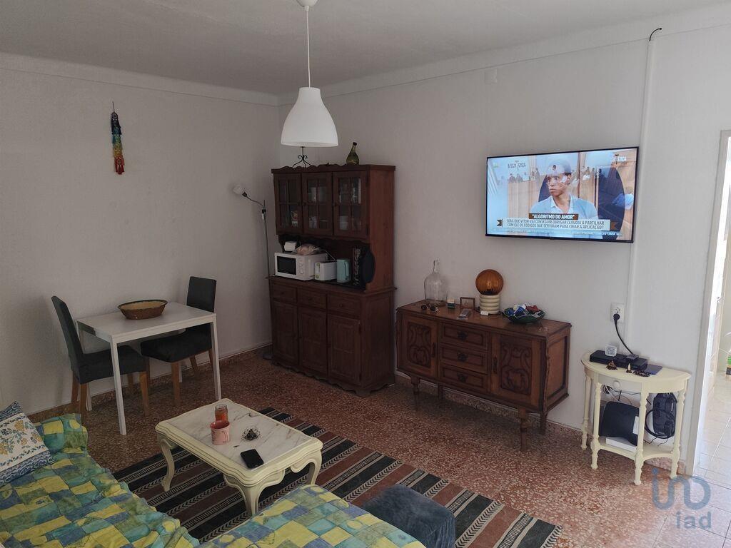 Traditional house with 3 Rooms in Benavila e Valongo with 95,00 m²