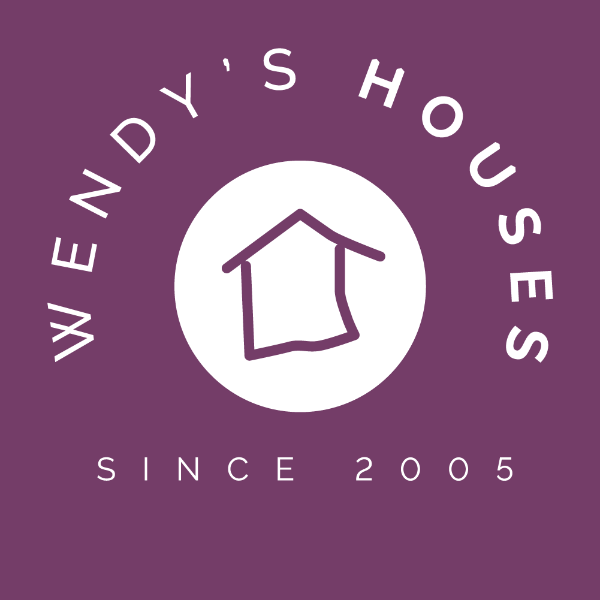 company logo : Wendy's Houses