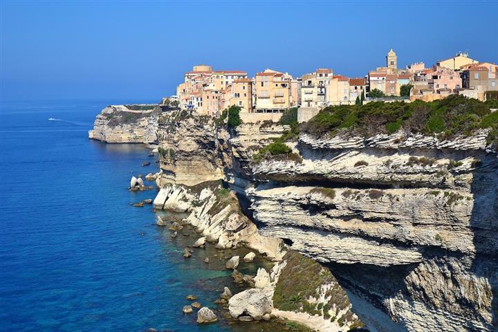Property Corsica : 267 houses and apartments for sale